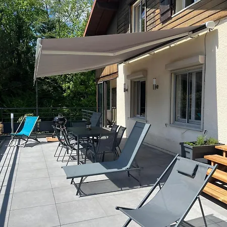 Holiday home Chantefeuille Maison *